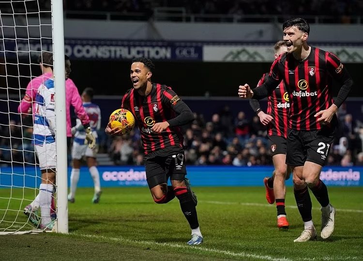 Bournemouth Secures Commanding 3-0 Victory Over Brighton